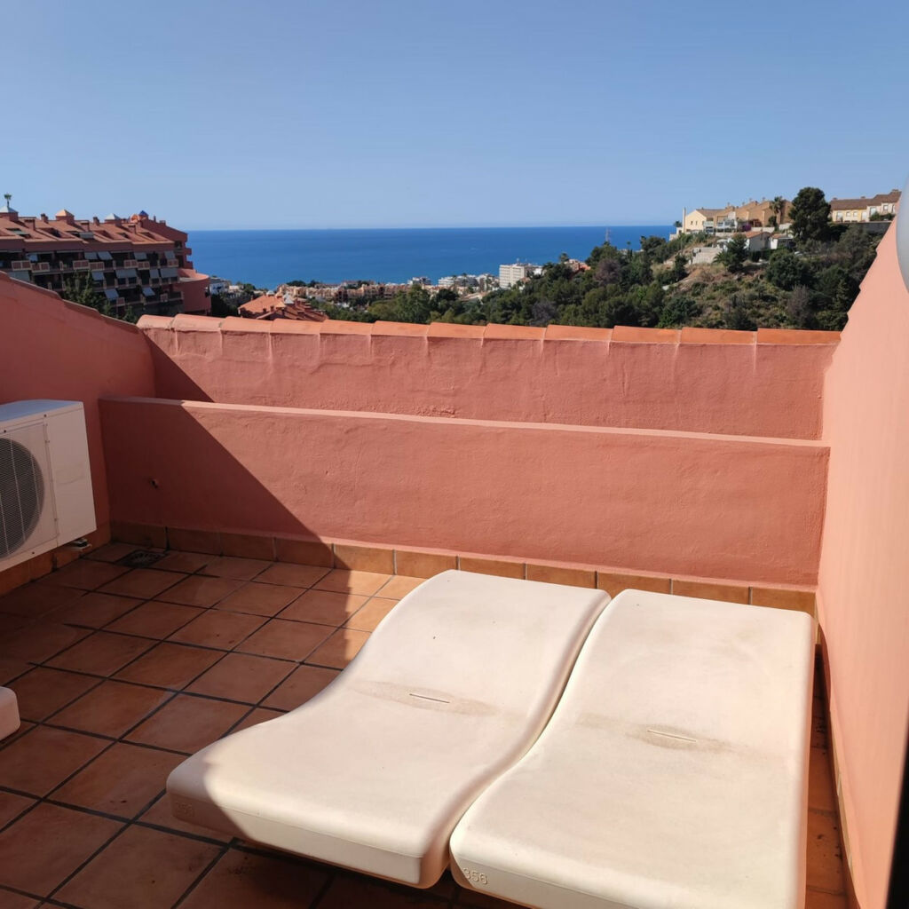 Penthouse Duplex Torreblanca Málaga - image 5