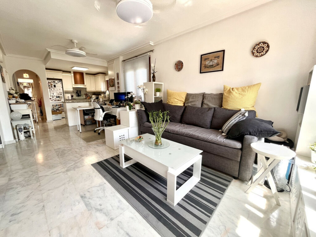 Middle Floor Apartment Los Dolses Alicante - image 5