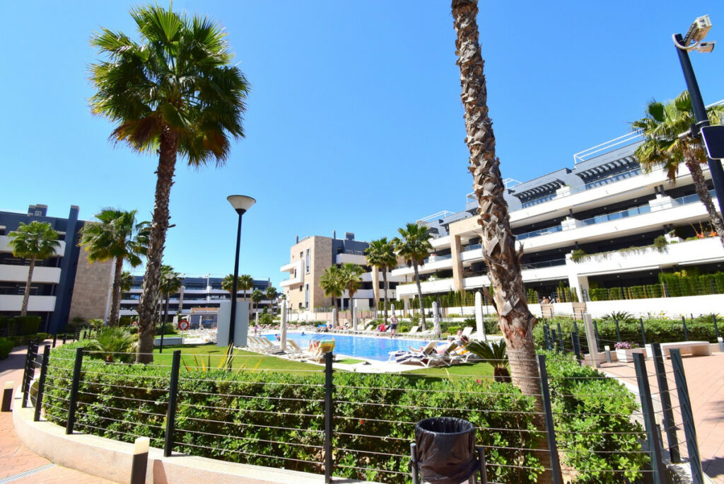 Middle Floor Apartment Playa Flamenca Alicante - image 5