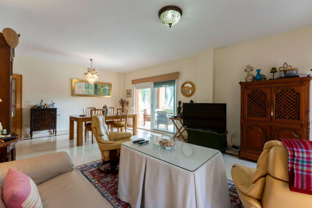 Detached Villa Cerros del Aguila Málaga - image 5