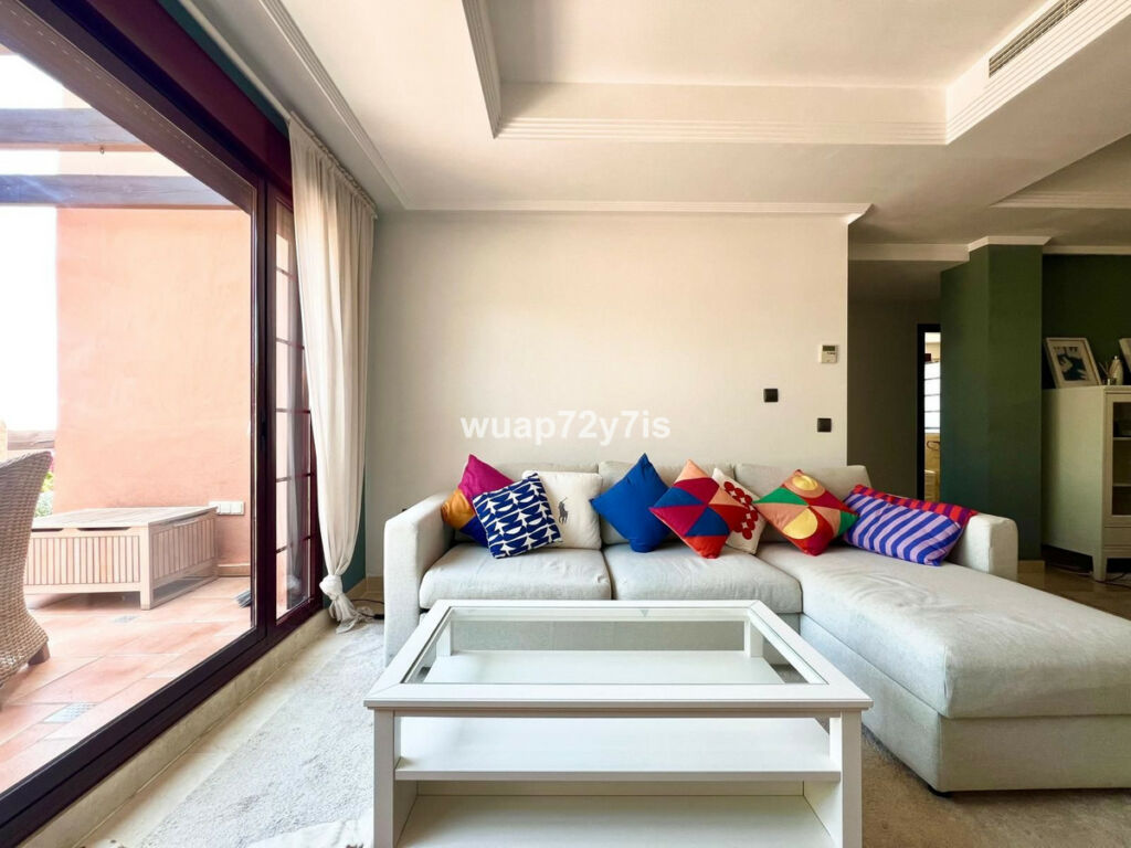 Penthouse La Mairena Málaga - image 5