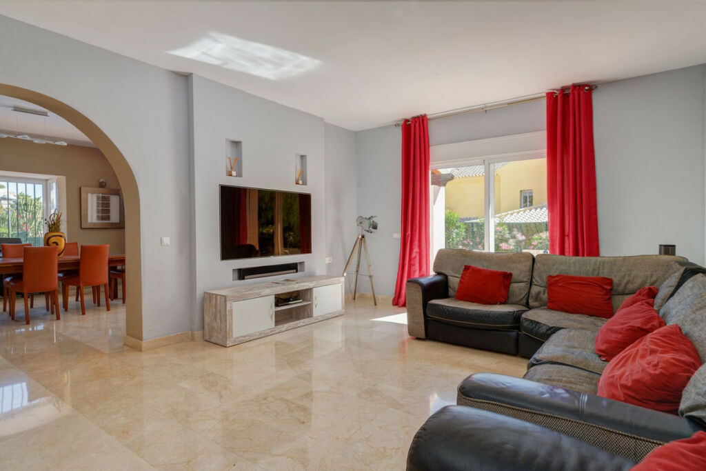 Detached Villa Mijas Golf Málaga - image 5