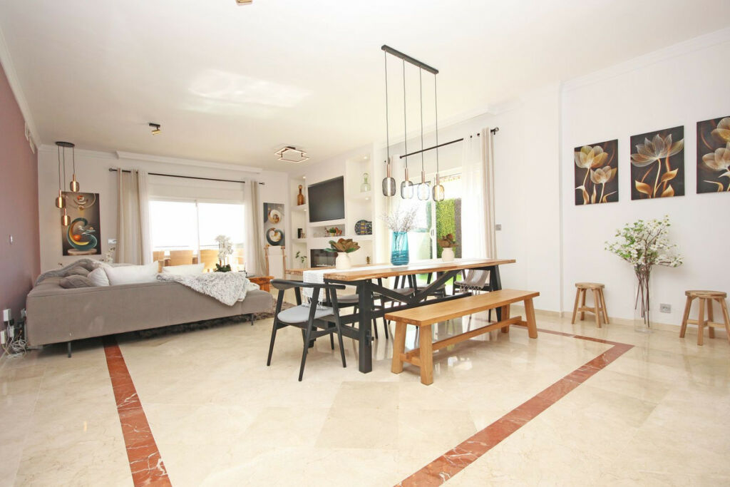 Middle Floor Apartment San Roque Club Cádiz - image 5