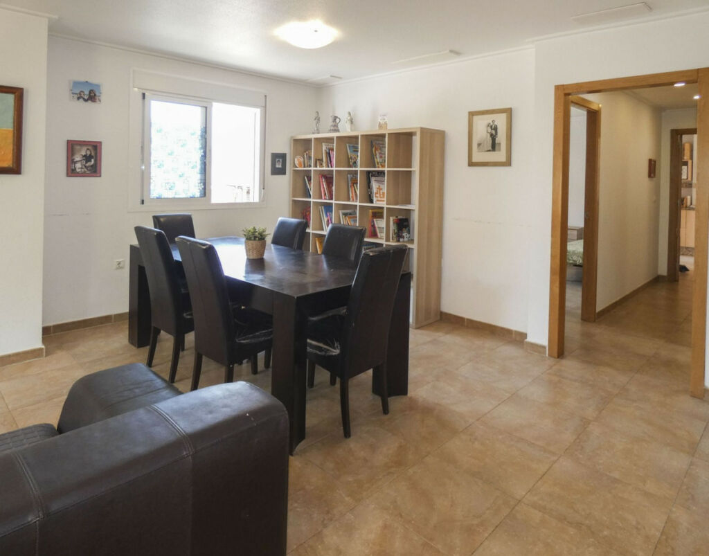 Detached Villa Bigastro Alicante - image 5