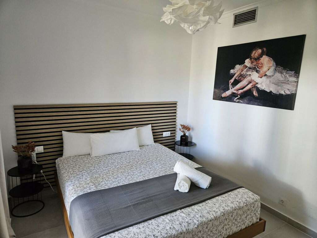 Penthouse Nueva Andalucía Málaga - image 5