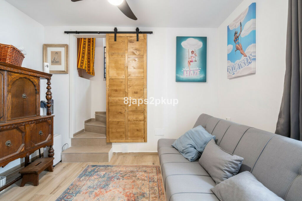 Townhouse Estepona Málaga - image 5