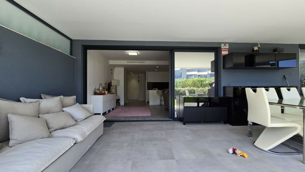 Ground Floor Apartment New Golden Mile Málaga - image 5