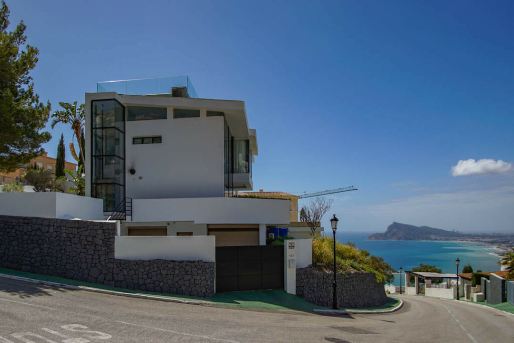 Detached Villa Altea Alicante - image 5