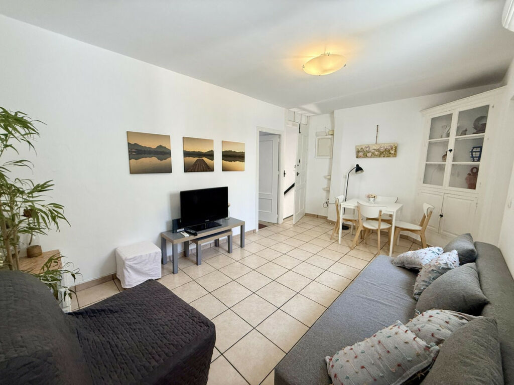 Top Floor Apartment Estepona Málaga - image 6