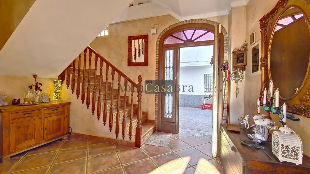 Townhouse Cómpeta Málaga - image 5