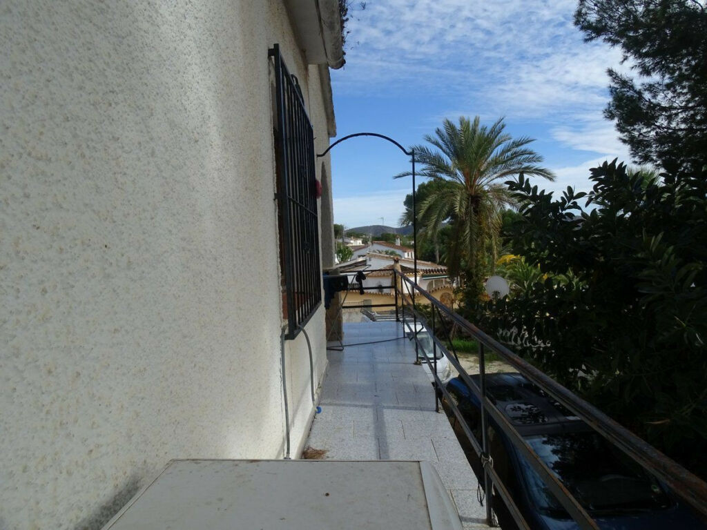 Detached Villa Moraira Alicante - image 5