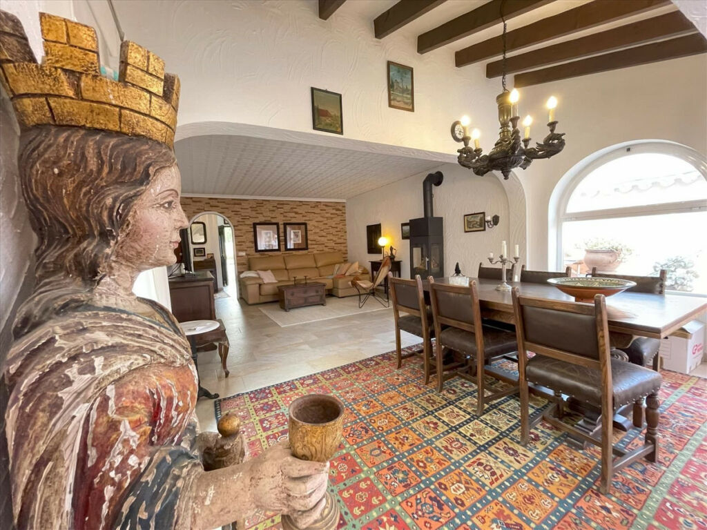 Detached Villa Moraira Alicante - image 4