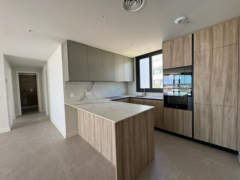 Penthouse Estepona Málaga - image 5
