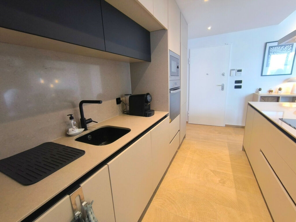 Middle Floor Apartment Algorfa Alicante - image 5