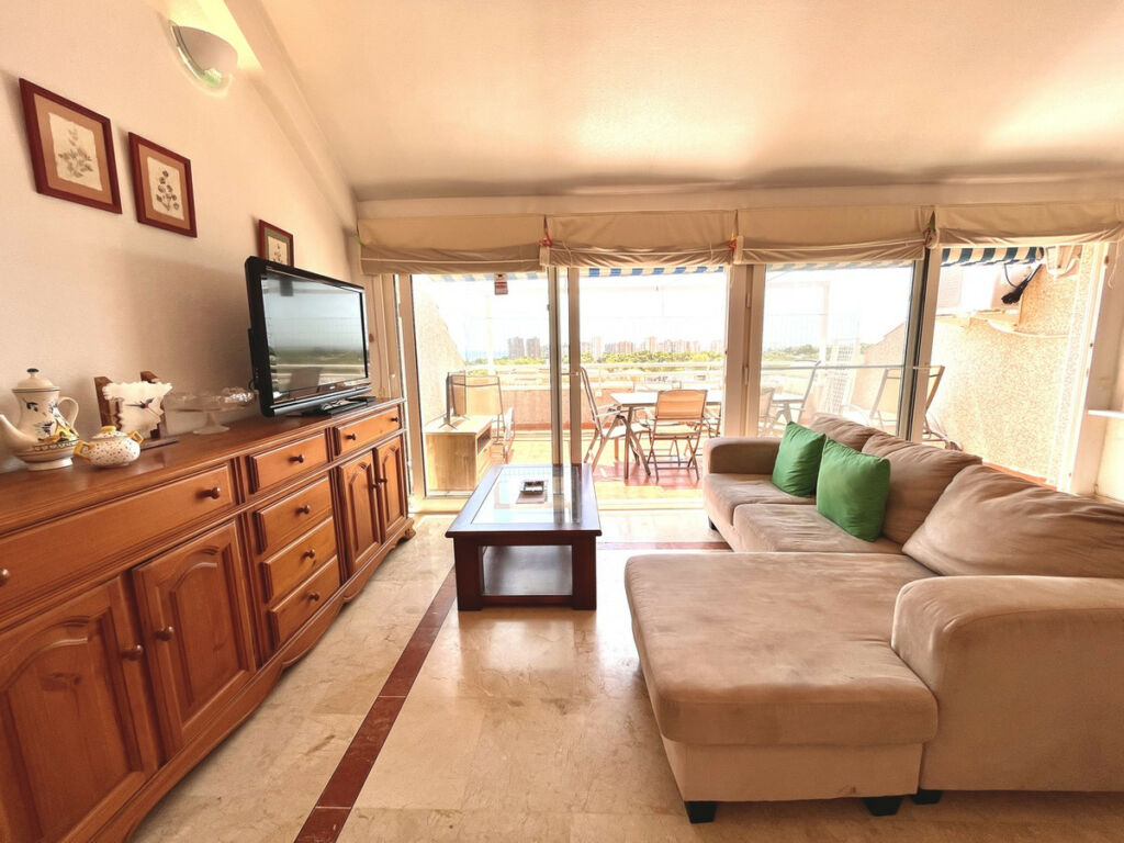 Penthouse Dehesa de Campoamor Alicante - image 5