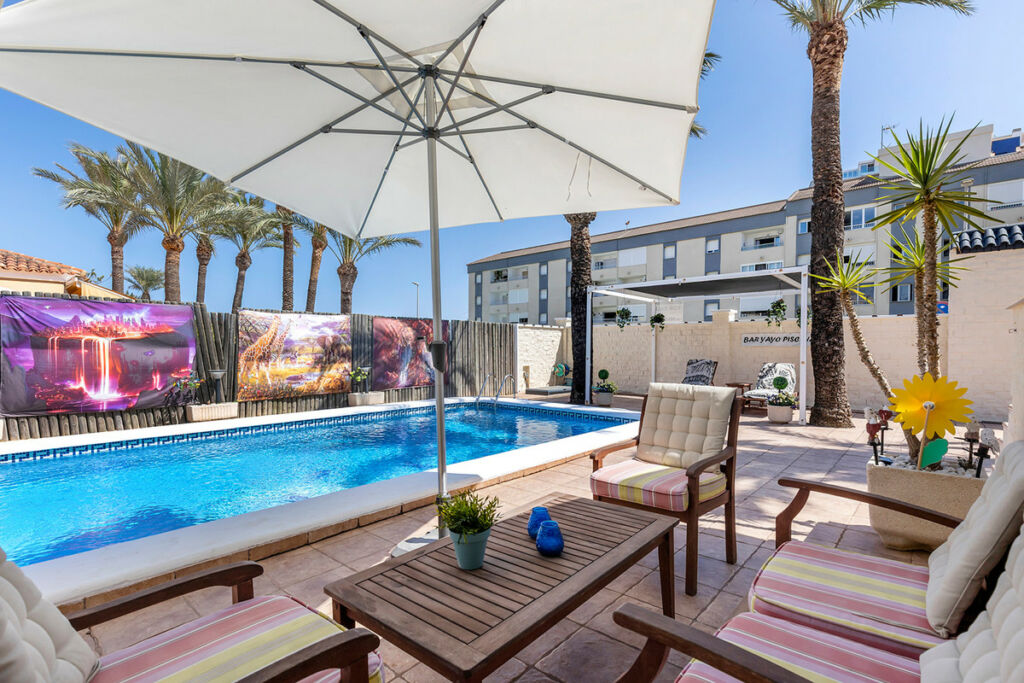 Detached Villa Rocio del Mar Alicante - image 5