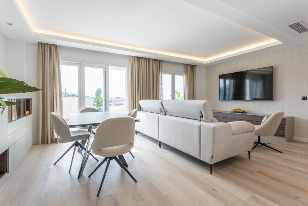 Middle Floor Apartment Nueva Andalucía Málaga - image 50