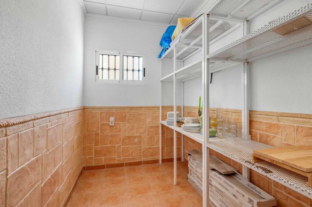 Detached Villa Torrevieja Alicante - image 50
