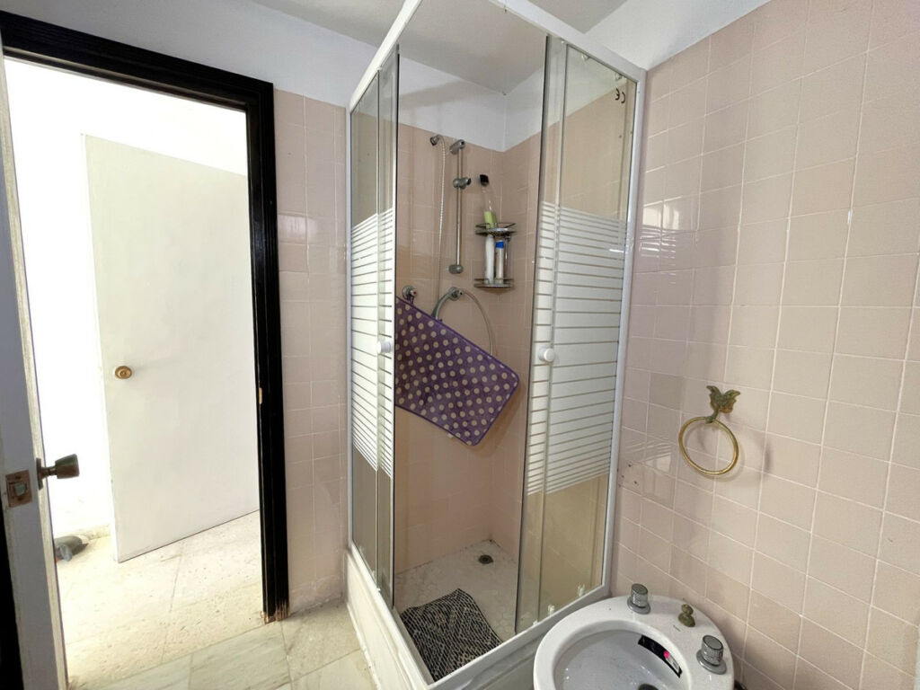Detached Villa Estepona Málaga - image 51