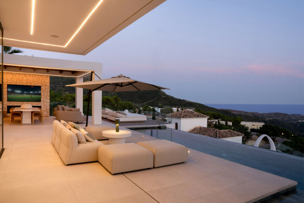 Detached Villa Benahavís Málaga - image 52