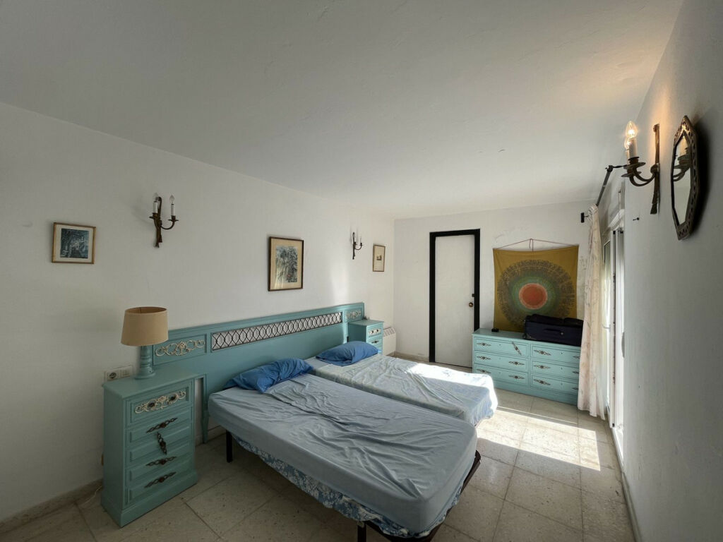 Detached Villa Estepona Málaga - image 52