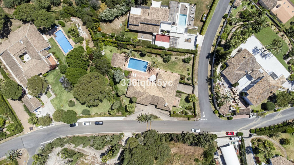 Detached Villa Las Chapas Málaga - image 54