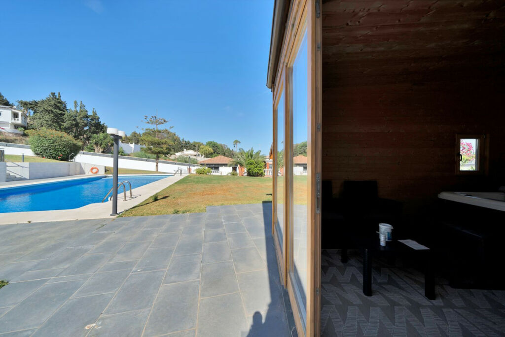 Detached Villa El Chaparral Málaga - image 55