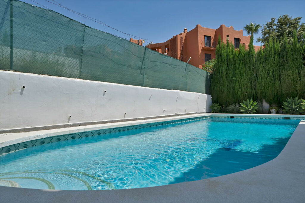 Detached Villa Estepona Málaga - image 55
