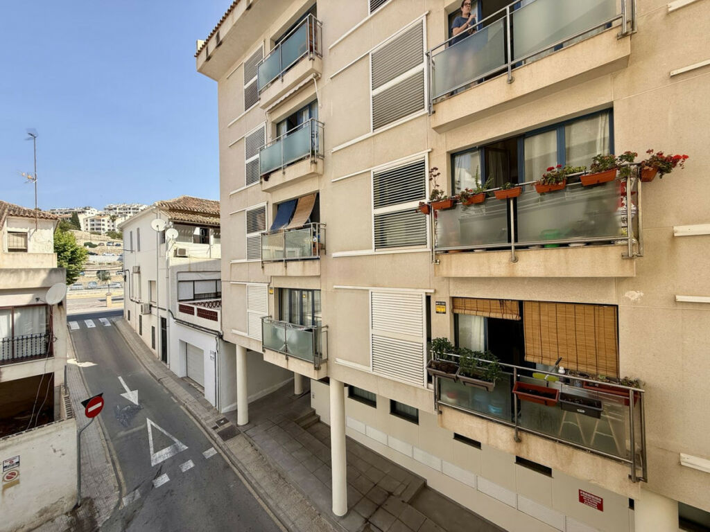 Middle Floor Apartment Altea Alicante - image 19