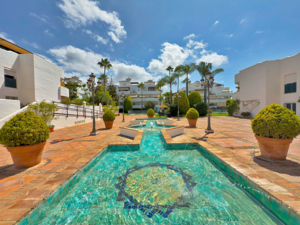 Middle Floor Apartment Nagüeles Málaga - image 56