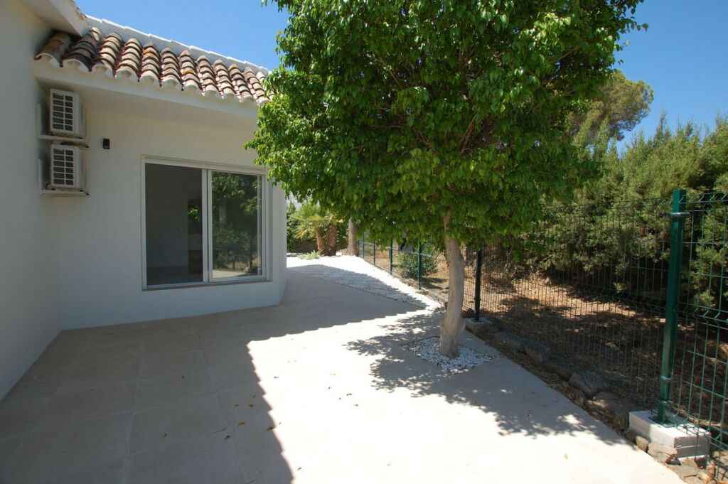 Detached Villa Cerros del Aguila Málaga - image 58