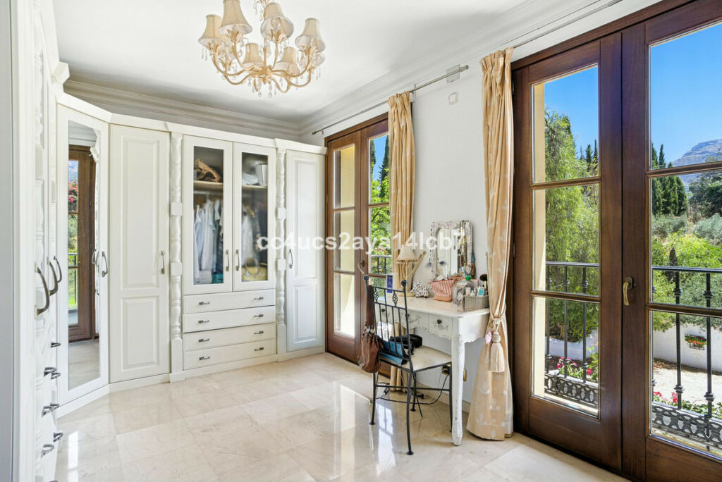 Detached Villa Alhaurín el Grande Málaga - image 58