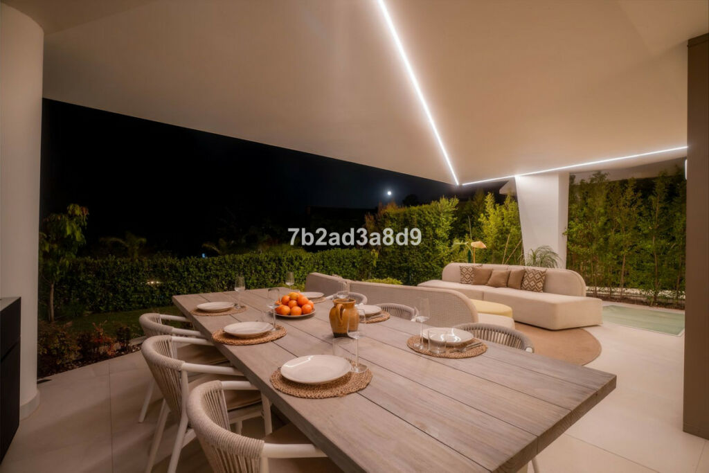 Detached Villa Nueva Andalucía Málaga - image 58