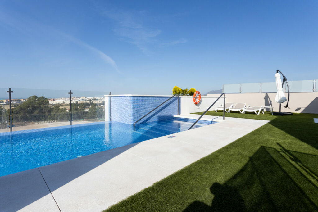 Middle Floor Apartment Nueva Andalucía Málaga - image 59