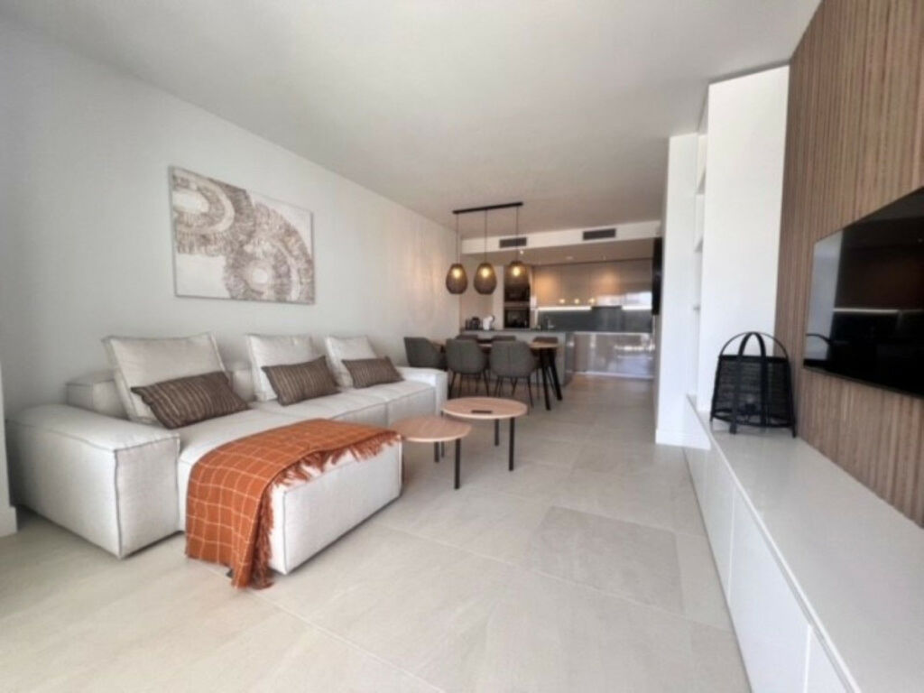 Middle Floor Apartment Manilva Málaga - image 6