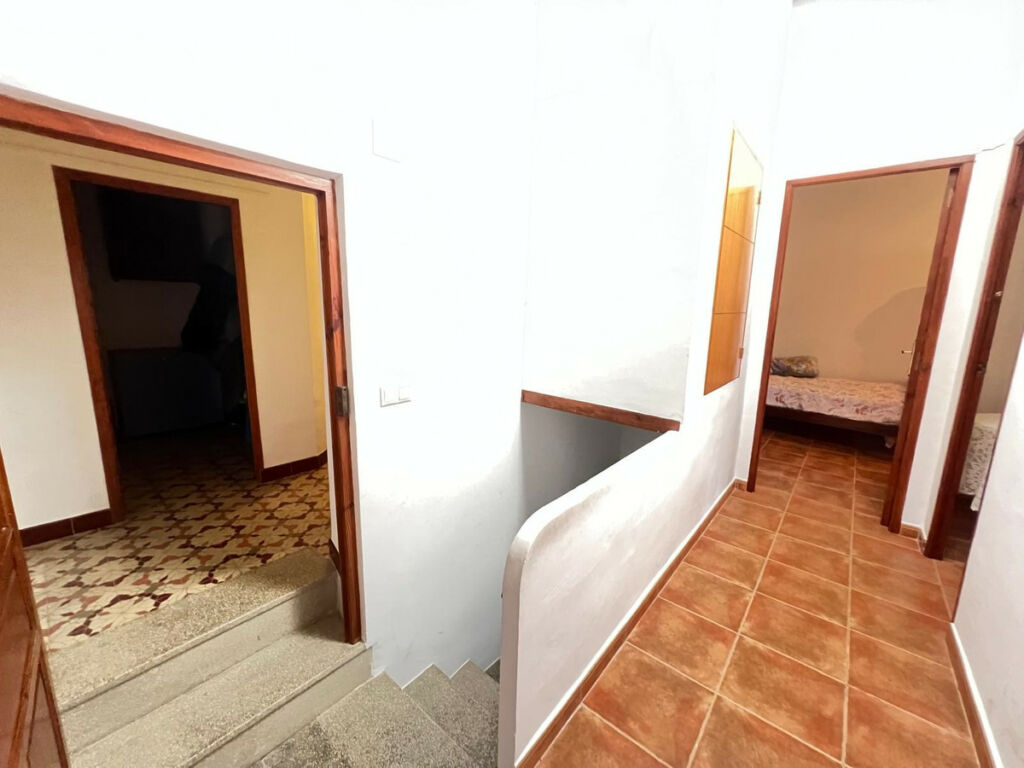 Townhouse Pinoso Alicante - image 6