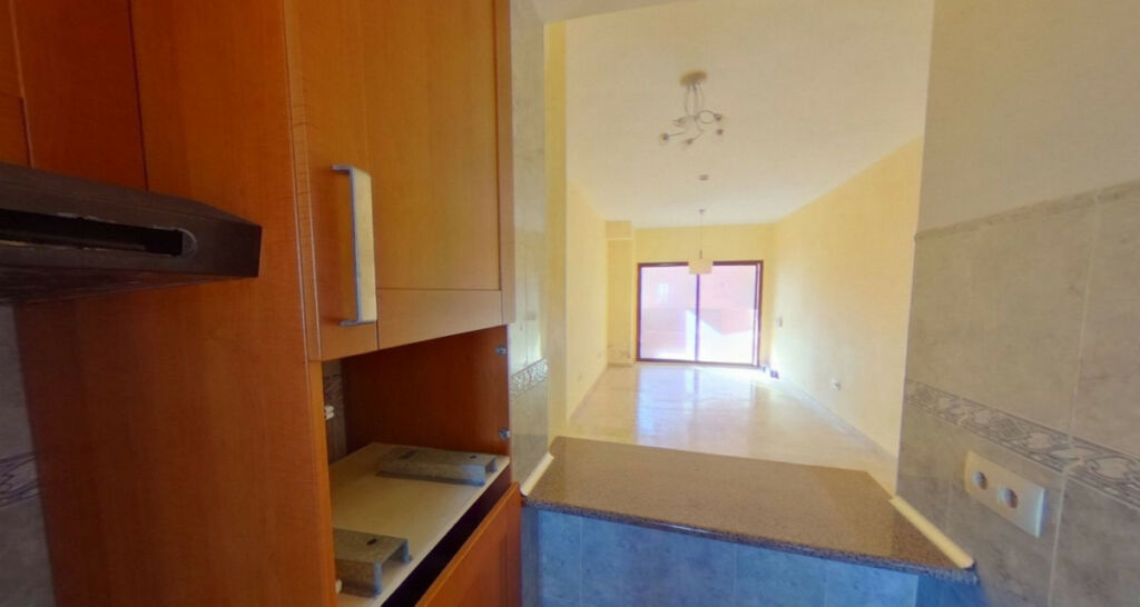 Middle Floor Apartment La Duquesa Málaga - image 6