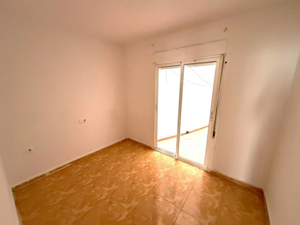 Middle Floor Apartment Playa Del Cura Alicante - image 6
