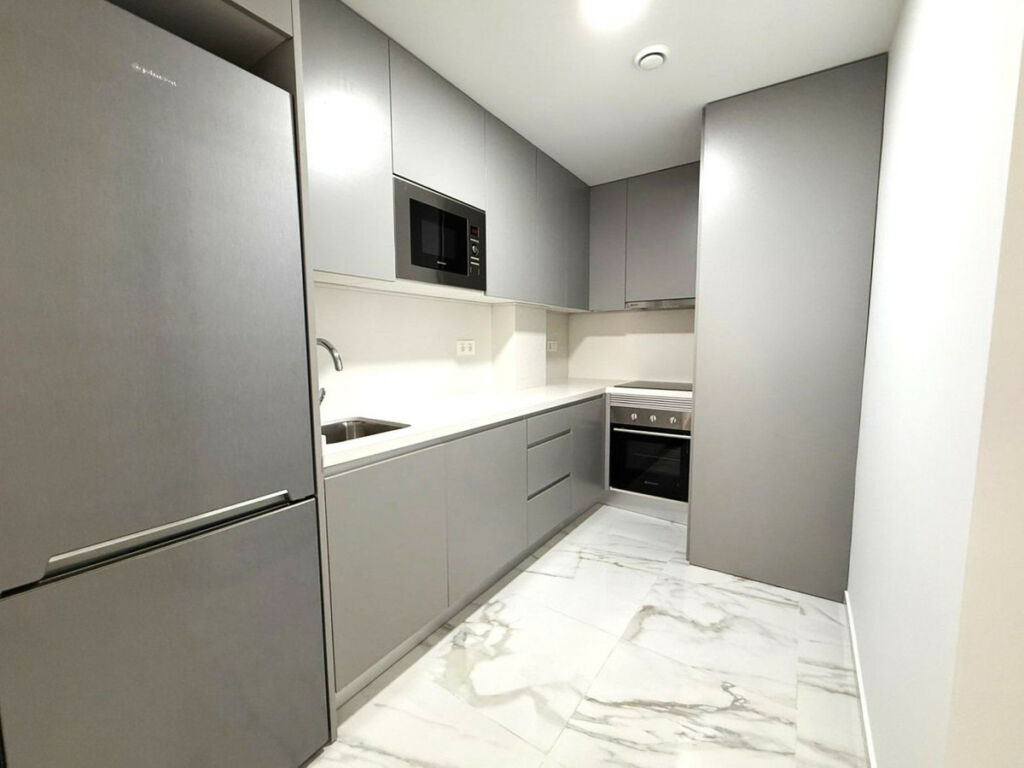 Middle Floor Apartment Parque de las Naciones Alicante - image 6