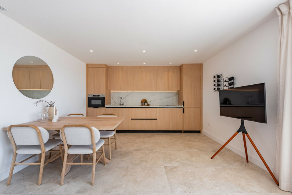 Penthouse Nueva Andalucía Málaga - image 6