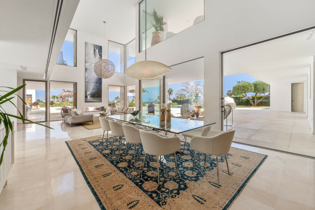 Detached Villa Marbella Málaga - image 6