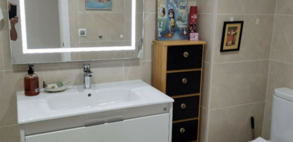 Middle Floor Apartment Marbella Málaga - image 6