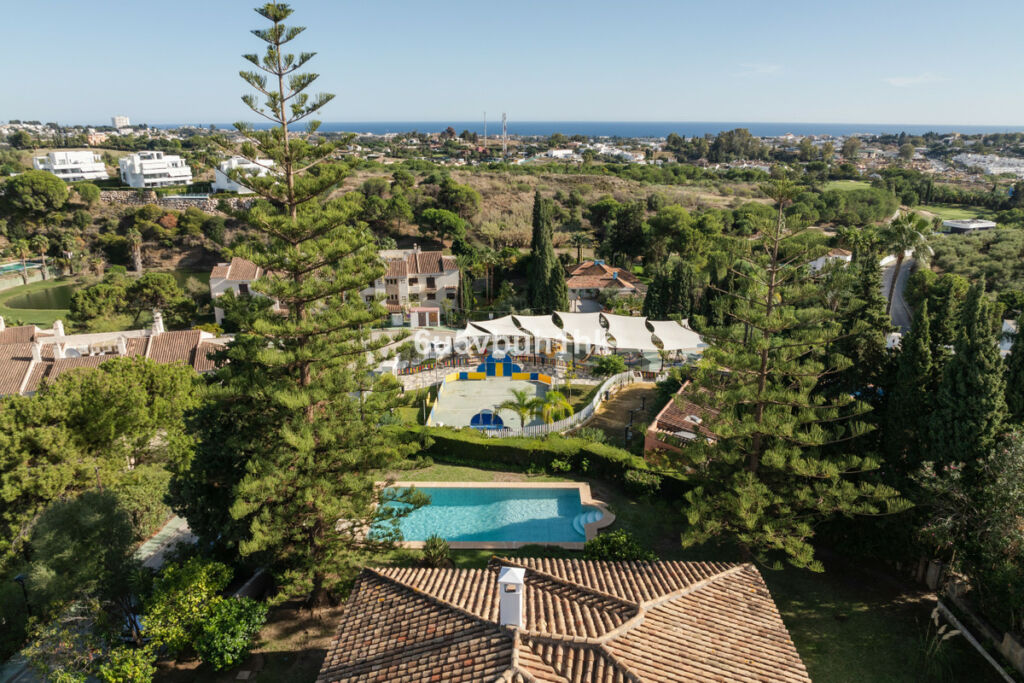 Detached Villa La Quinta Málaga - image 6