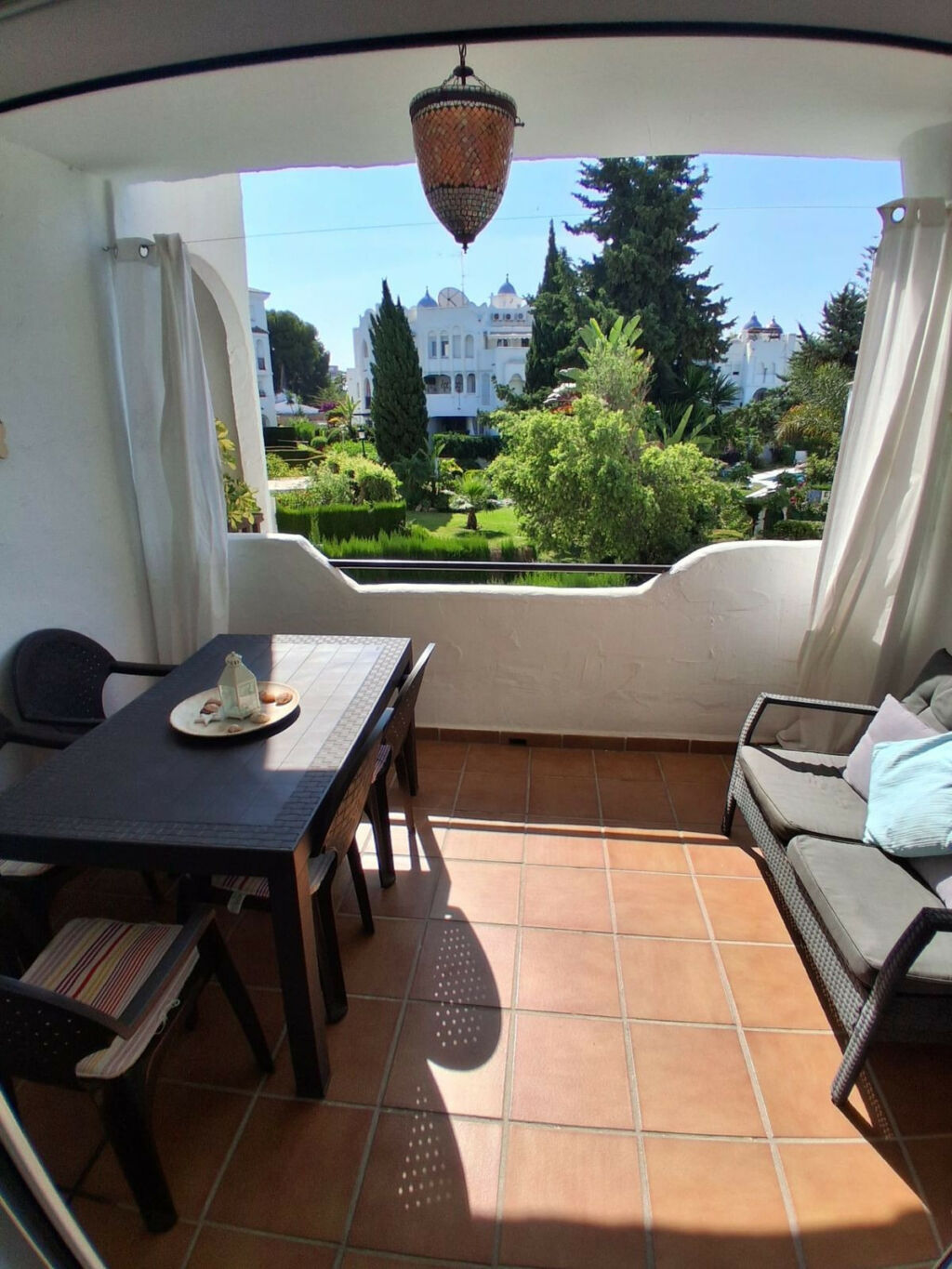 Middle Floor Apartment Calahonda Málaga - image 9