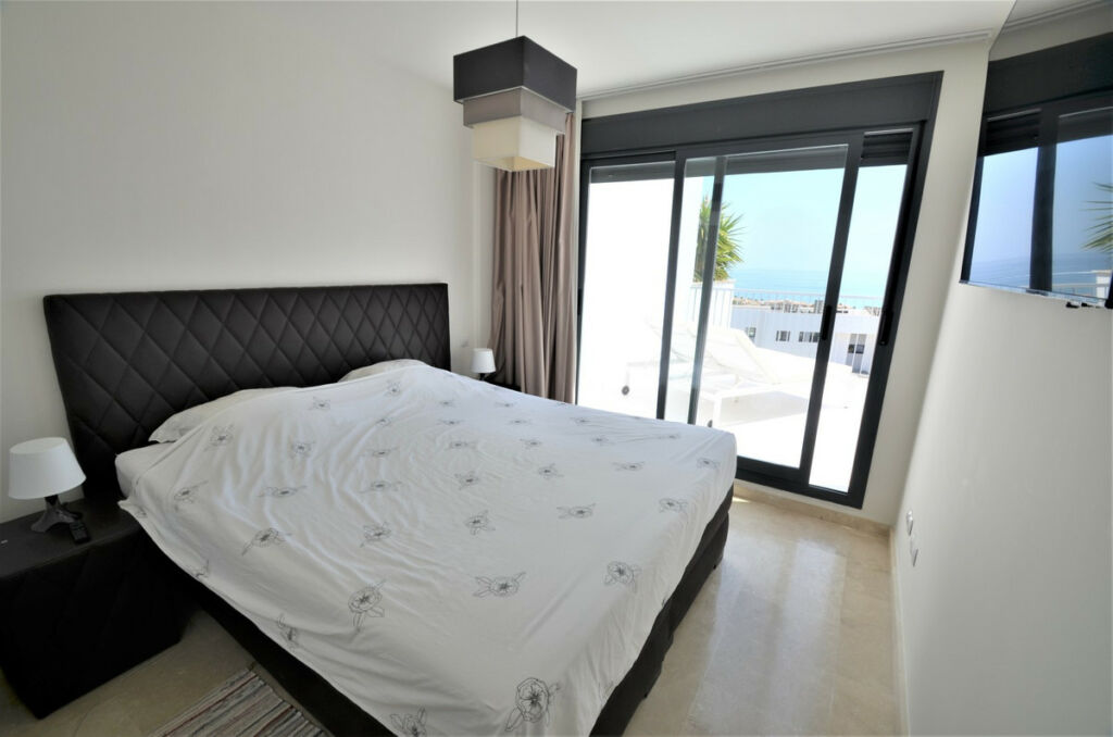 Penthouse Casares Playa Málaga - image 6