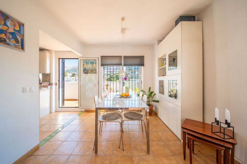 Semi-Detached House Fuengirola Málaga - image 6