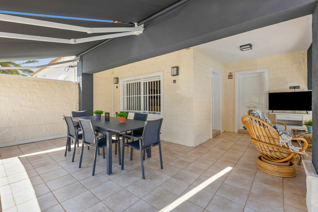 Detached Villa Rocio del Mar Alicante - image 6