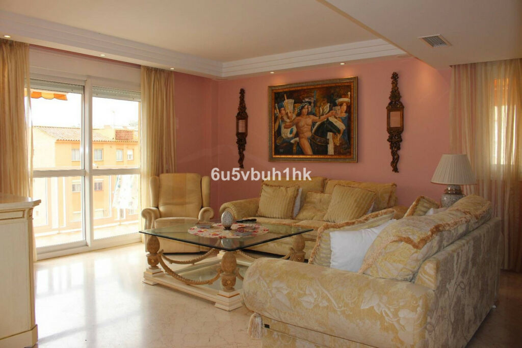 Middle Floor Apartment Manilva Málaga - image 6