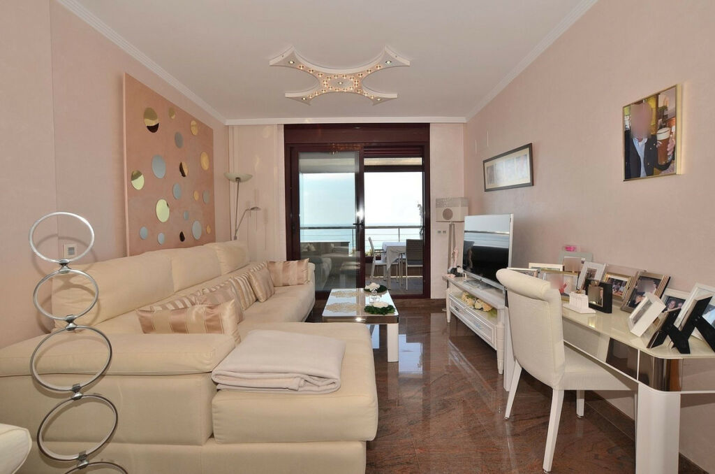 Penthouse Carvajal Málaga - image 6