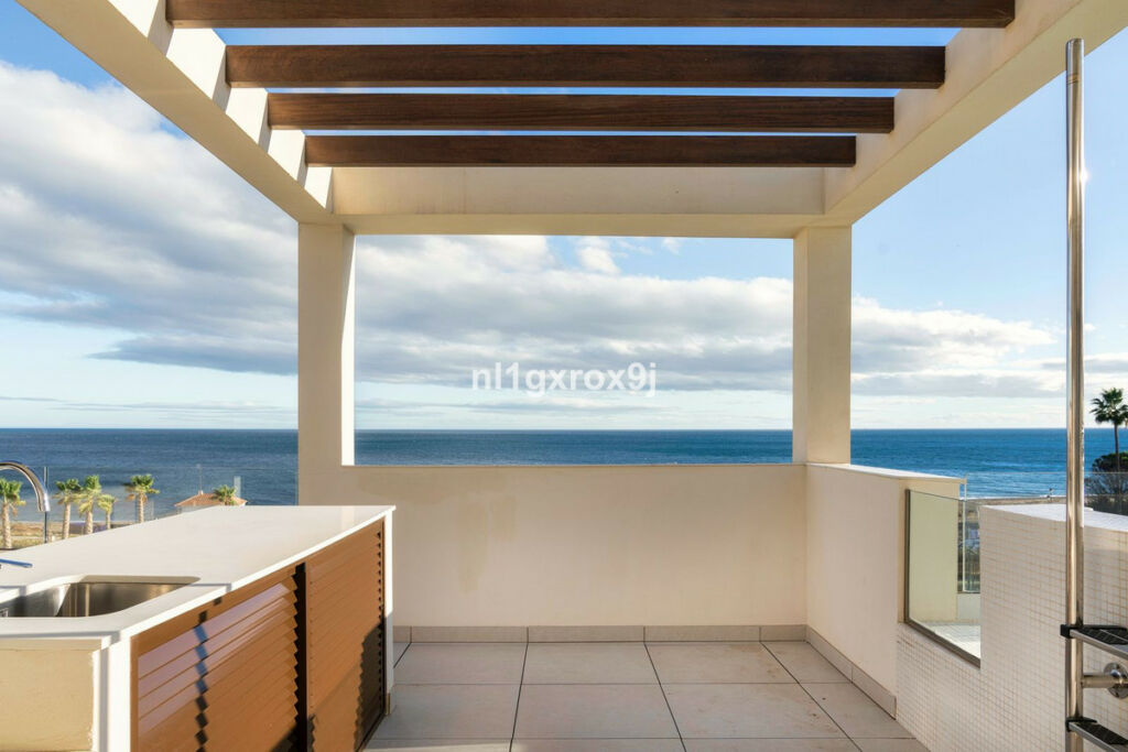 Penthouse Duplex Estepona Málaga - image 6